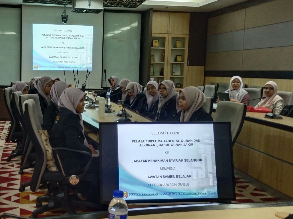 Pelajar Syukbah Qiraat Melawat Jabatan Kehakiman Syariah Selangor 03