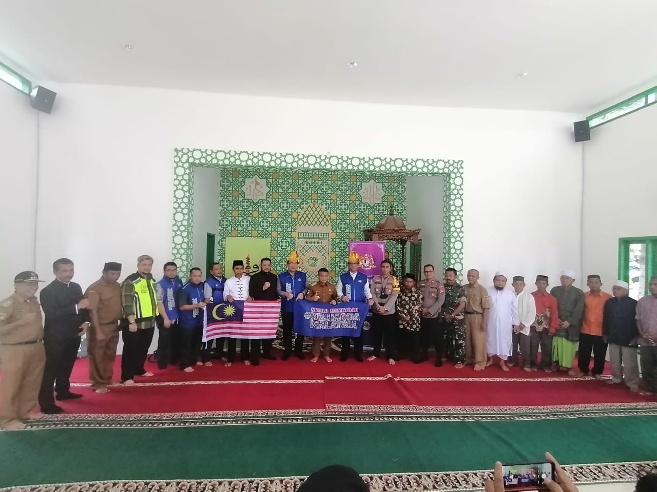 Ukhuwwah Antara Malaysia Dan Indonesia 2