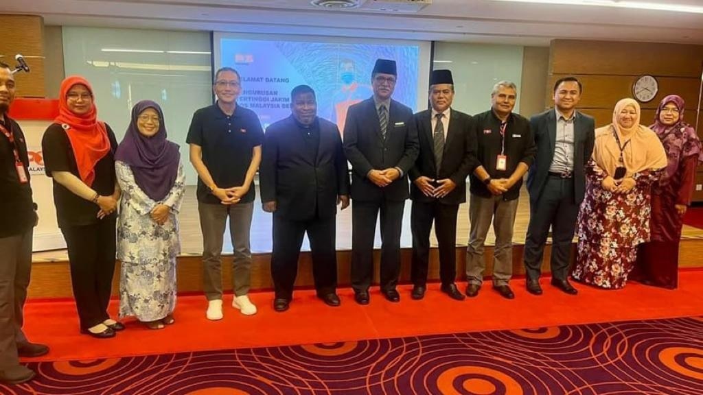 Kunjungan Hormat Pengurusan Tertinggi Jakim Kepada Ketua Pegawai Kewangan Kumpulan Pos Malaysia Berhad 1