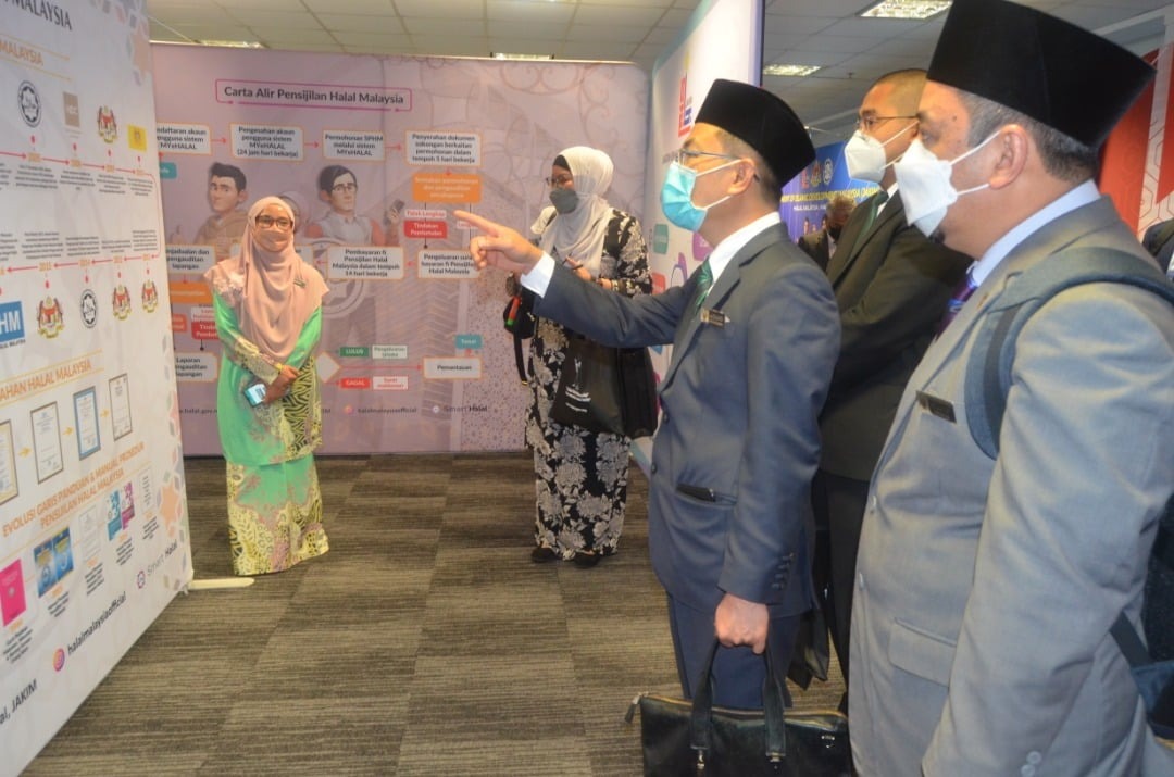 JAKIM Terima Kunjung Hormat Majlis Islam Sarawak 5