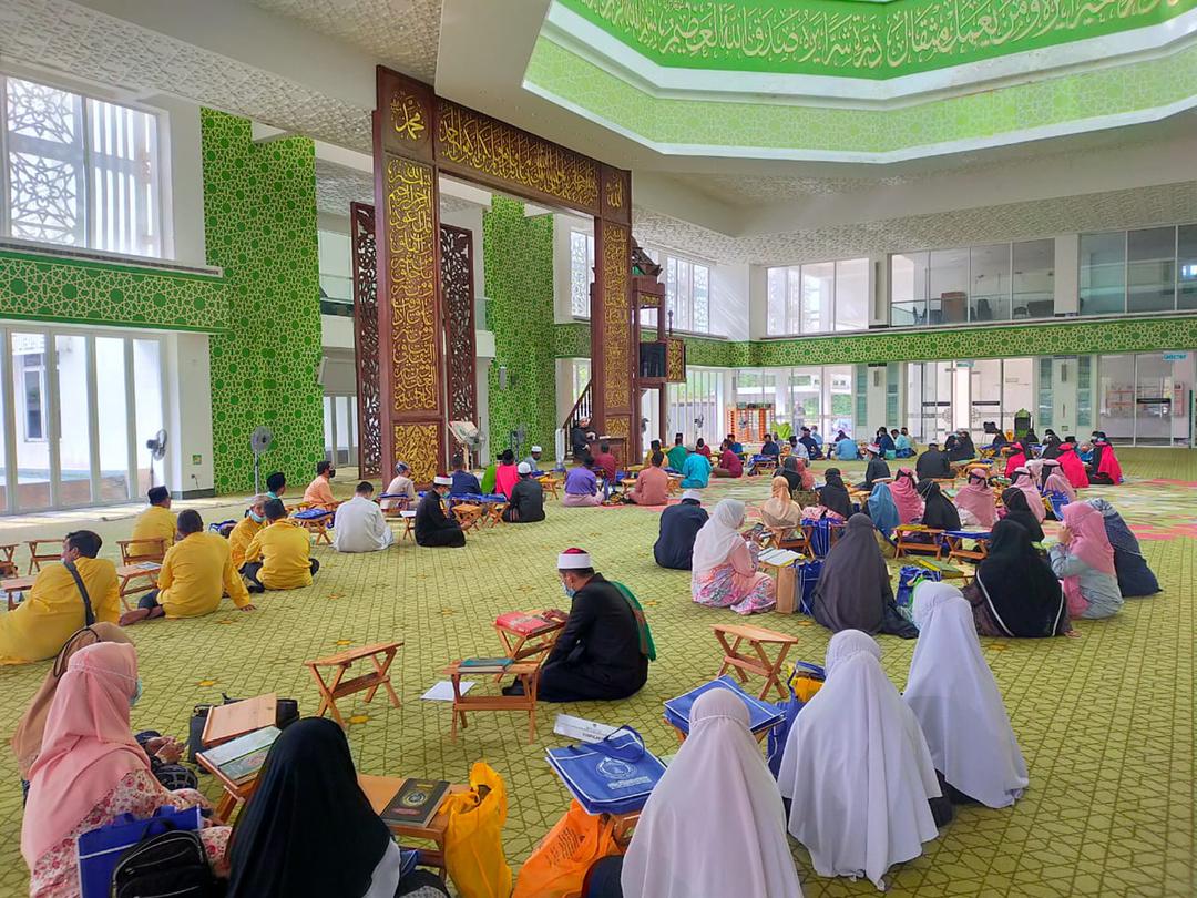 Program Semarak Kasih Ramadhan Bersama Komuniti Disayangi 6