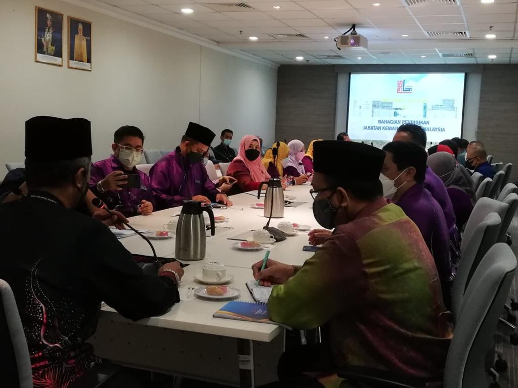 Kunjung Hormat PKP Kuala Terengganu Ke Bahagian Pendidikan JAKIM 5