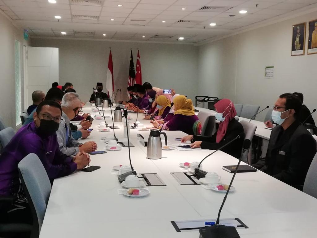 Kunjung Hormat PKP Kuala Terengganu Ke Bahagian Pendidikan JAKIM 6