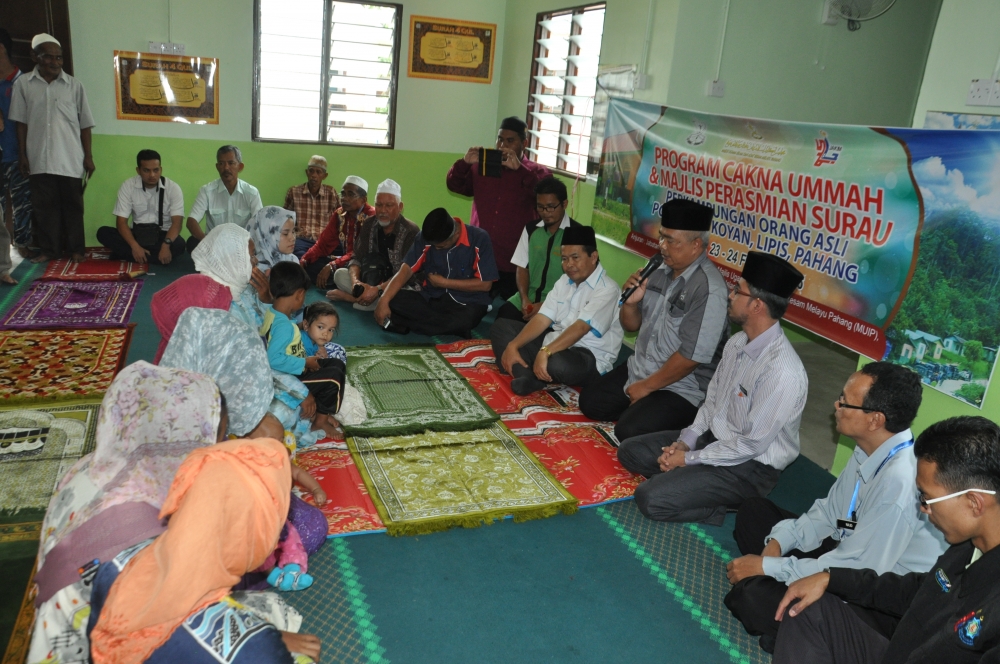 Perasmian Surau Kampung Orang Asli 4