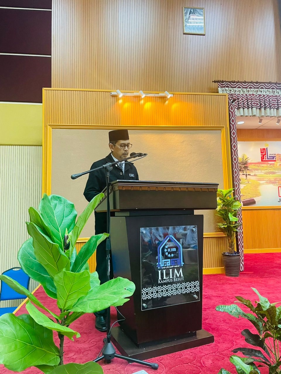 GAMBAR 1