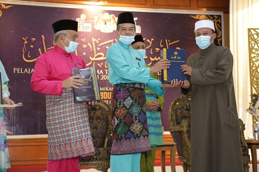 Majlis Khatam Hafazan Al Quran Pelajar Diploma Tahun 2021 8