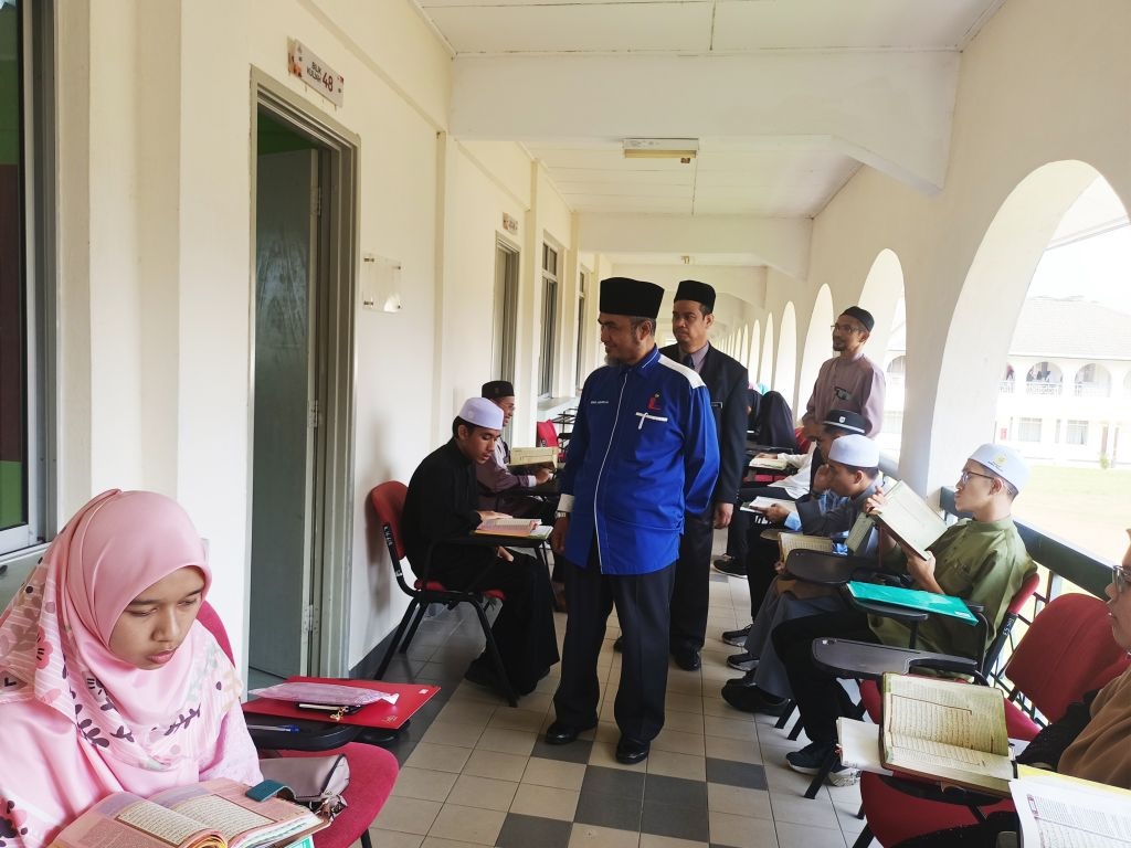 Calon pelajar baharu Program Pensijilan JAKIM IIUM selesai sesi temu duga 3