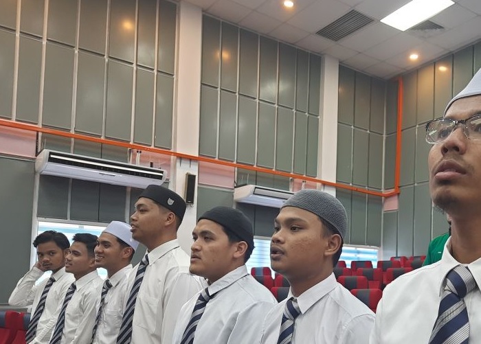 MAJLIS SAMBUTAN PELAJAR BAHARU PROGRAM IJAZAH USIM 4