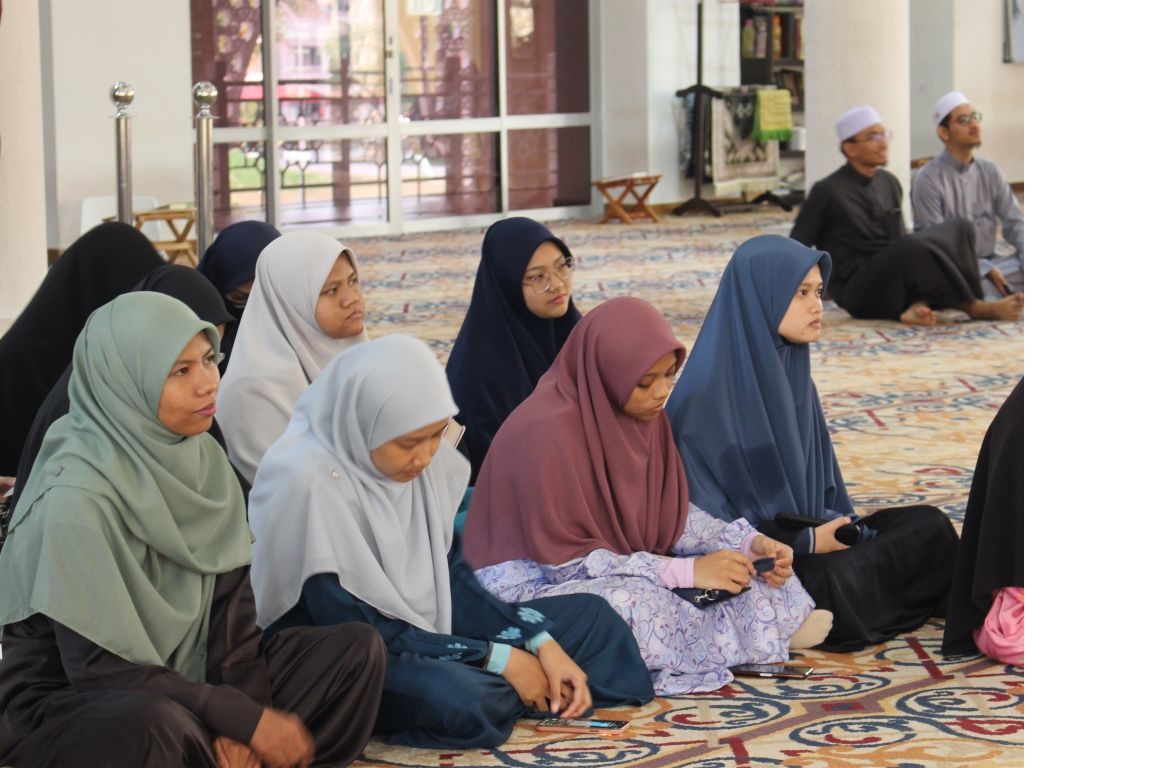 Pusat Islam Darul Quran Anjur Iftar Perdana 5