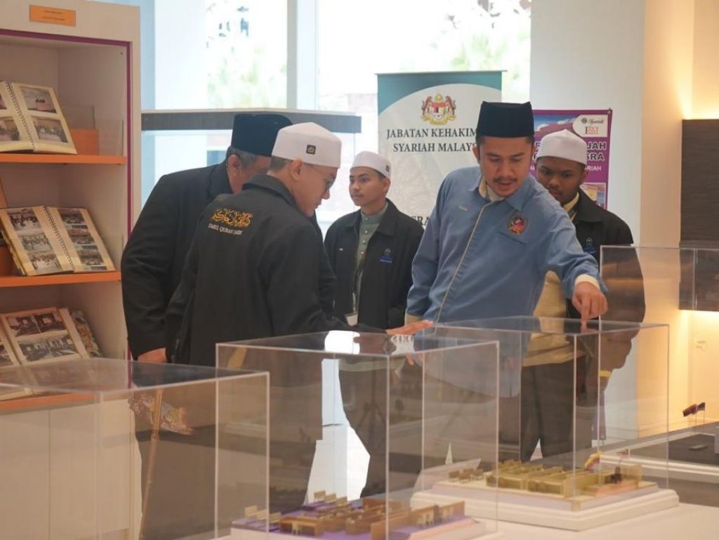 25 PELAJAR SYUKBAH QIRAAT MELAWAT JABATAN KEHAKIMAN SYARIAH MALAYSIA 02