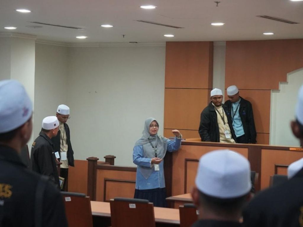 25 PELAJAR SYUKBAH QIRAAT MELAWAT JABATAN KEHAKIMAN SYARIAH MALAYSIA 03