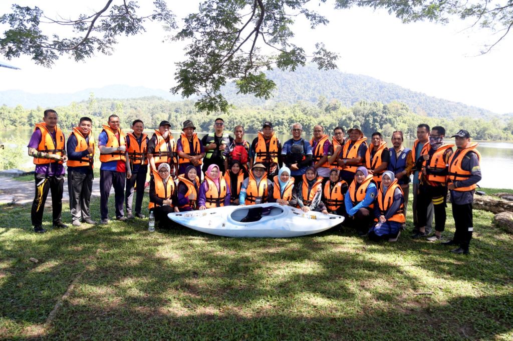 DQ kayak 01