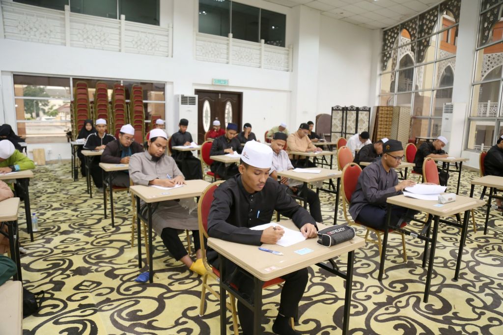 HUFFAZ DUDUKI PEPERIKSAAN SIJIL TAHFIZ MALAYSIA 02