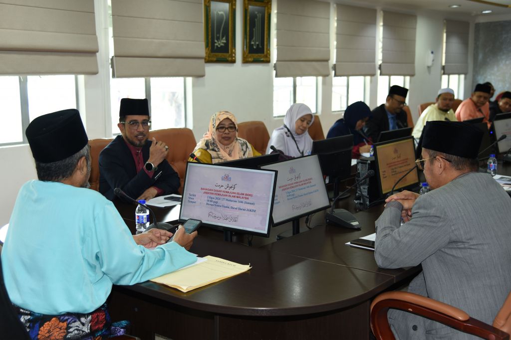 DQ BDKI BINCANG SELARAS ISU PENGURUSAN DAN AKADEMIK 01