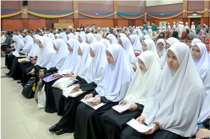 Majlis Sambutan Pelajar Baharu Program Diploma Tahfiz AlQuran Dan AlQiraat DQ JAKIM Sesi 2025 02