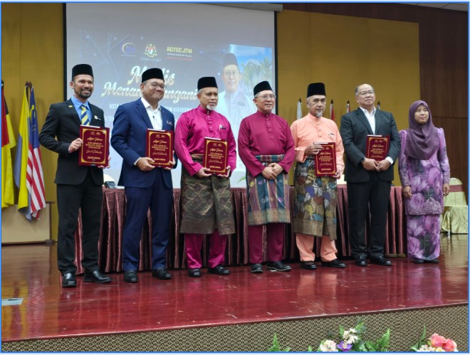 Majlis menandatangani nota Kerjasama antara ILP Selandar dan DQ JAKIM 04