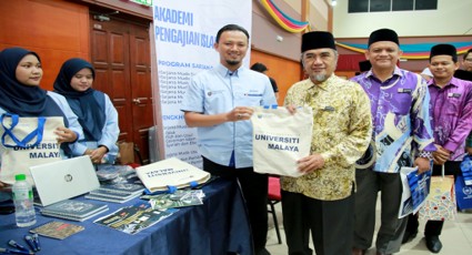 A Step To The Ivory Tower Helps Students Plan The Academic Direction 03