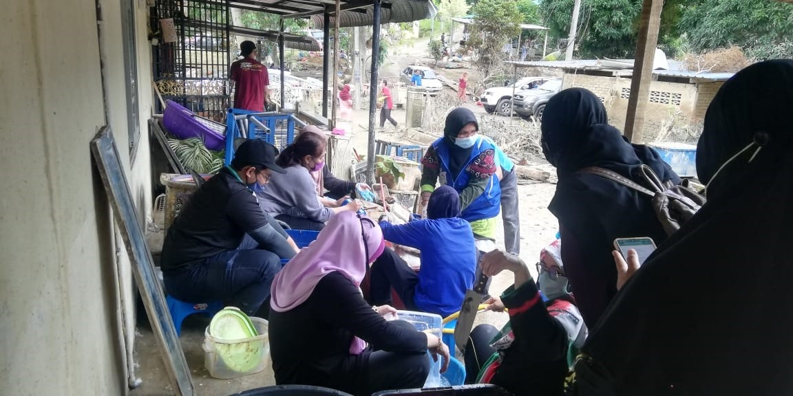Program Pasca Banjir Skuad Musaadah Keluarga Malaysia Agensi Di Bawah YBM Di Daerah Mentakab 8