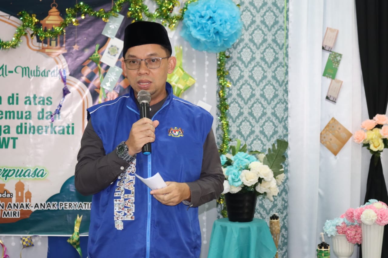 JAKIM Menyantuni Keluarga Malaysia Di Miri 8