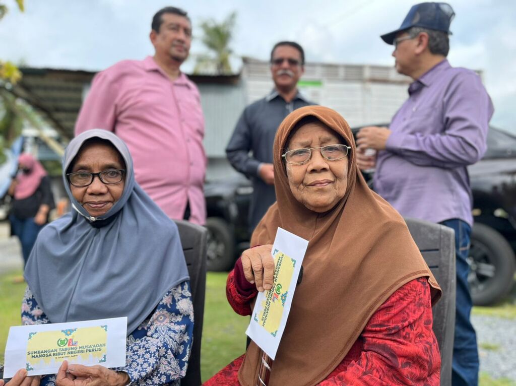 Skuad Musaadah Menyantuni Mangsa Ribut Di Perlis 1