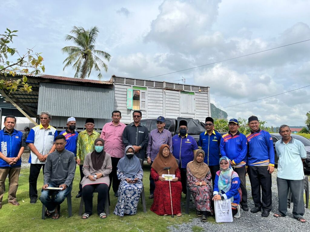 Skuad Musaadah Menyantuni Mangsa Ribut Di Perlis 6