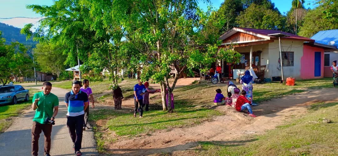 Menyantuni Masyarakat Orang Asli Mendrod 2