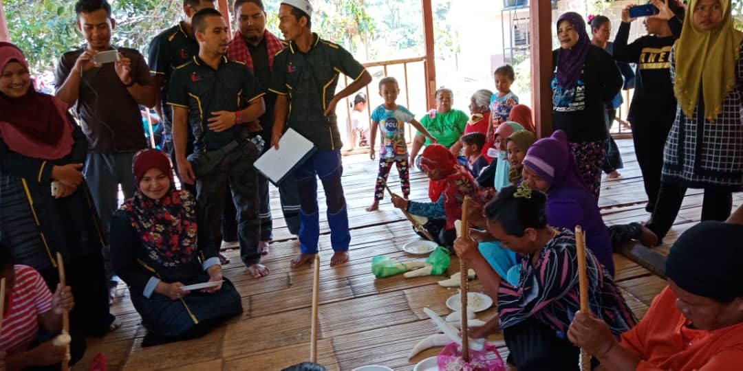 Menyantuni Masyarakat Orang Asli Mendrod 5