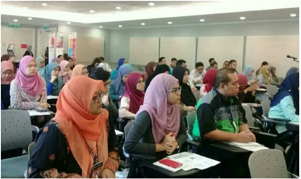 SEMINAR HALAL SAINS 1 03102018