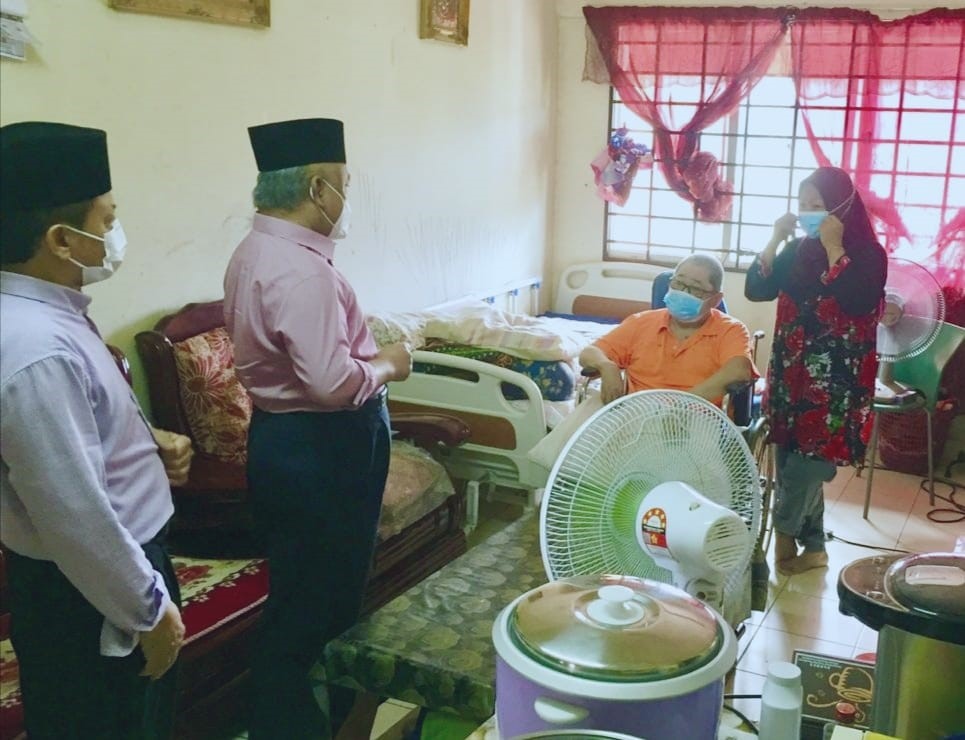 KP JAKIM Santuni Pemohon Bantuan MyCareCov19 KSK 1