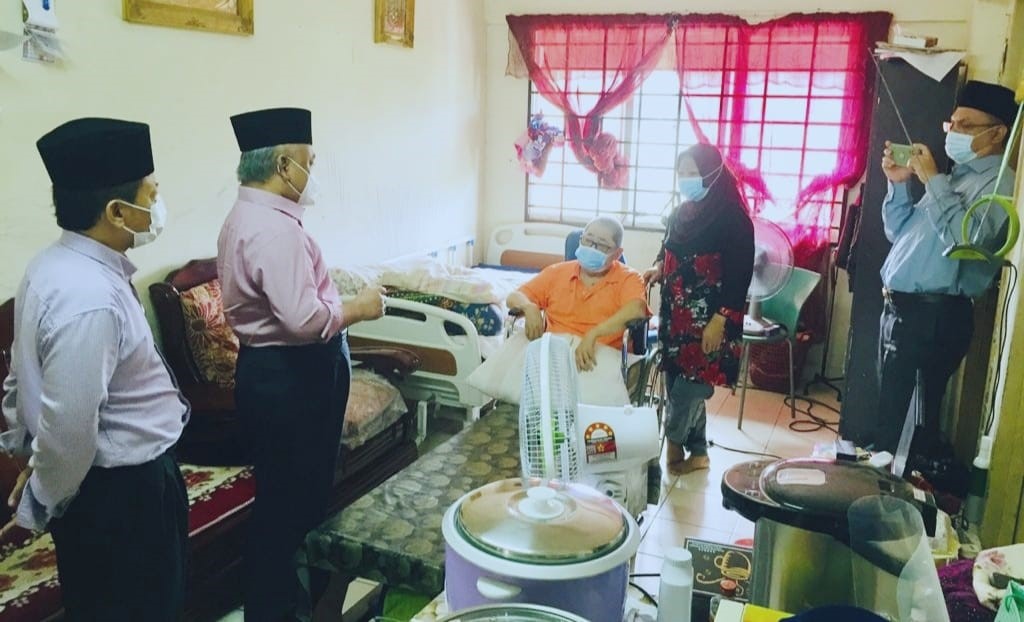 KP JAKIM Santuni Pemohon Bantuan MyCareCov19 KSK 2