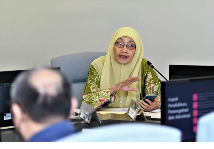 Mesyuarat Jawatankuasa Khas Berkenaan Isu Lesbian Gay Biseksual dan Transgender Yang Beragama Islam Di Malaysia Bil 12023 13