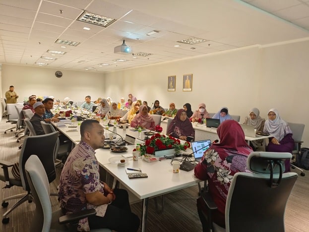 Bengkel Training Of Trainers Manual Komuniti Hijrah Lesbian Dan Gay9 min