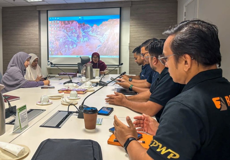 Yayasan Pelangi 5