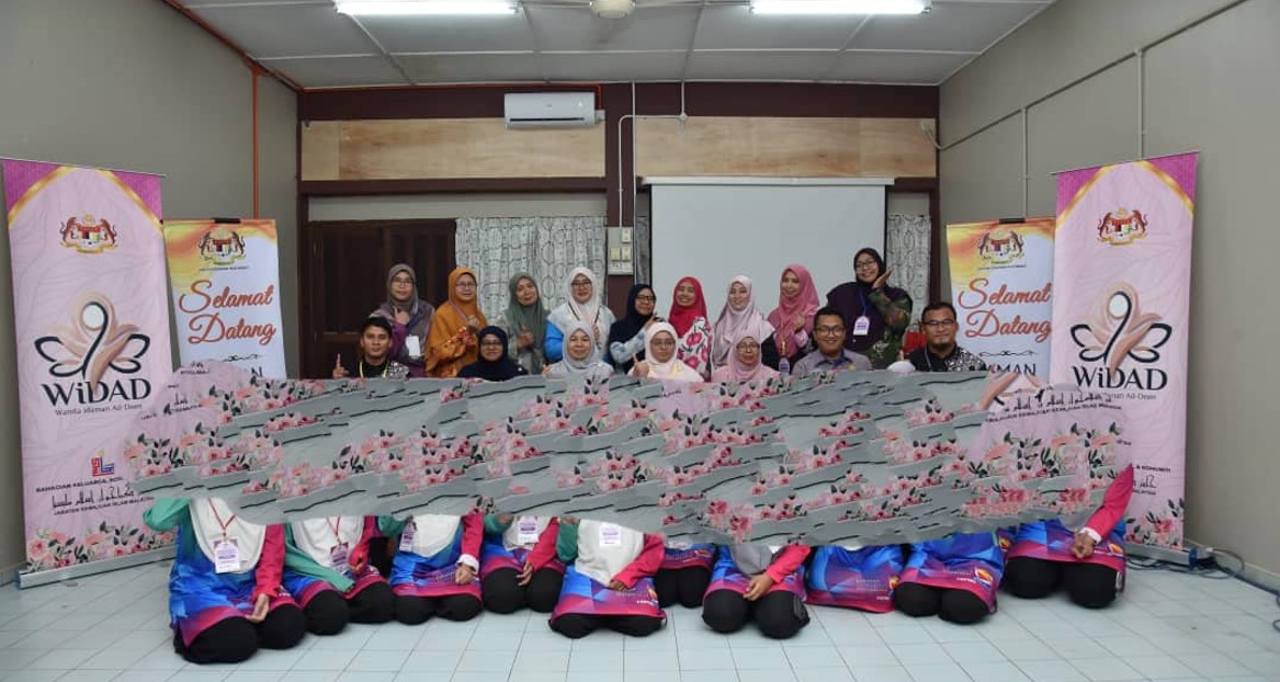 PROGRAM WANITA IDAMAN ADDEEN WIDAD