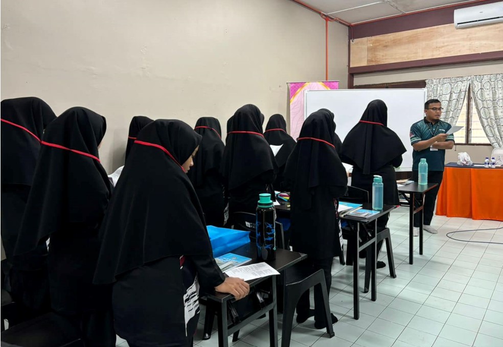 PROGRAM WANITA IDAMAN ADDEEN WIDAD 06