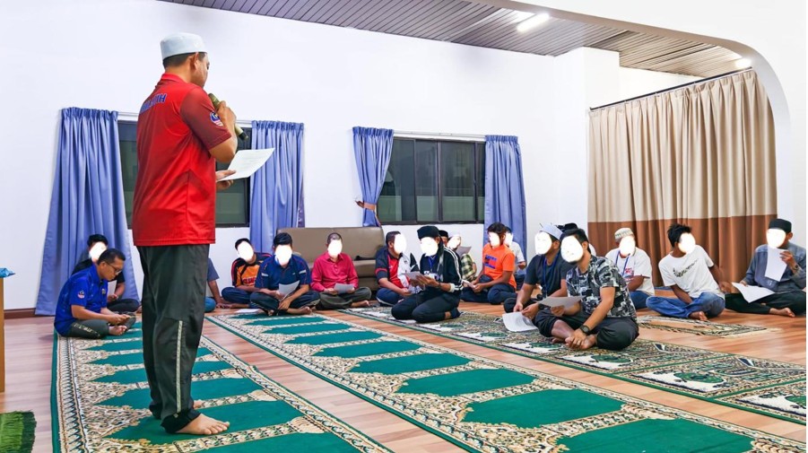 RAKAN SETIA KOMUNITI DAN OUTREACH BERSAMA KLIEN AADK 02