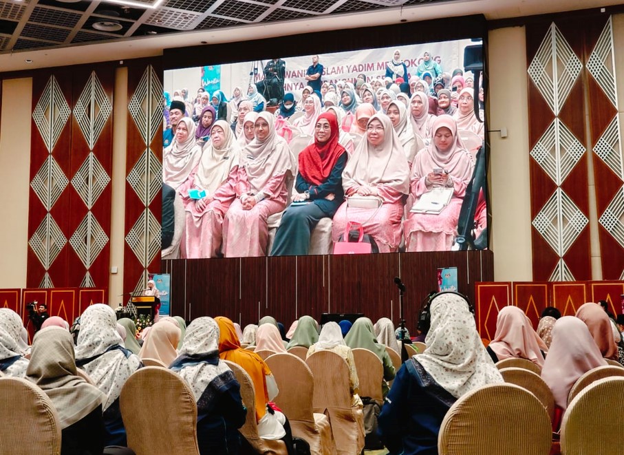 KARNIVAL WANITA MADANI 2025 05
