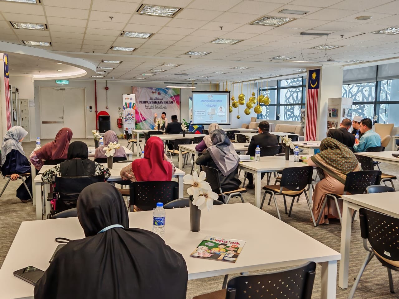 JAKIM Terus Perkasa Kefahaman Ilmu Maqasid Syariah Melalui Kupas Tuntas Bab 9 Buku Kaedah Maqasid AlShariah 04