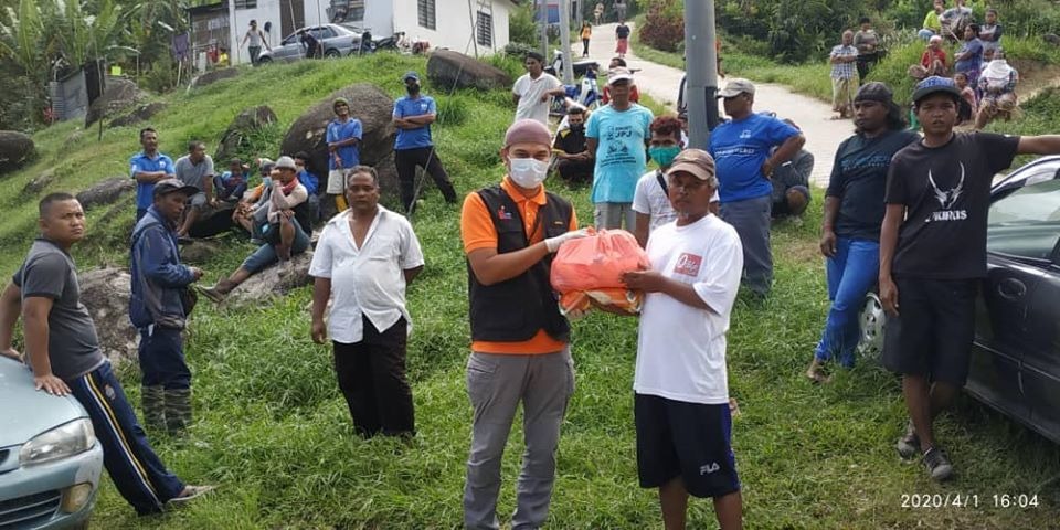 Agihan Bantuan Tabung Musaadah di Kampung Orang Asli Panggen 1