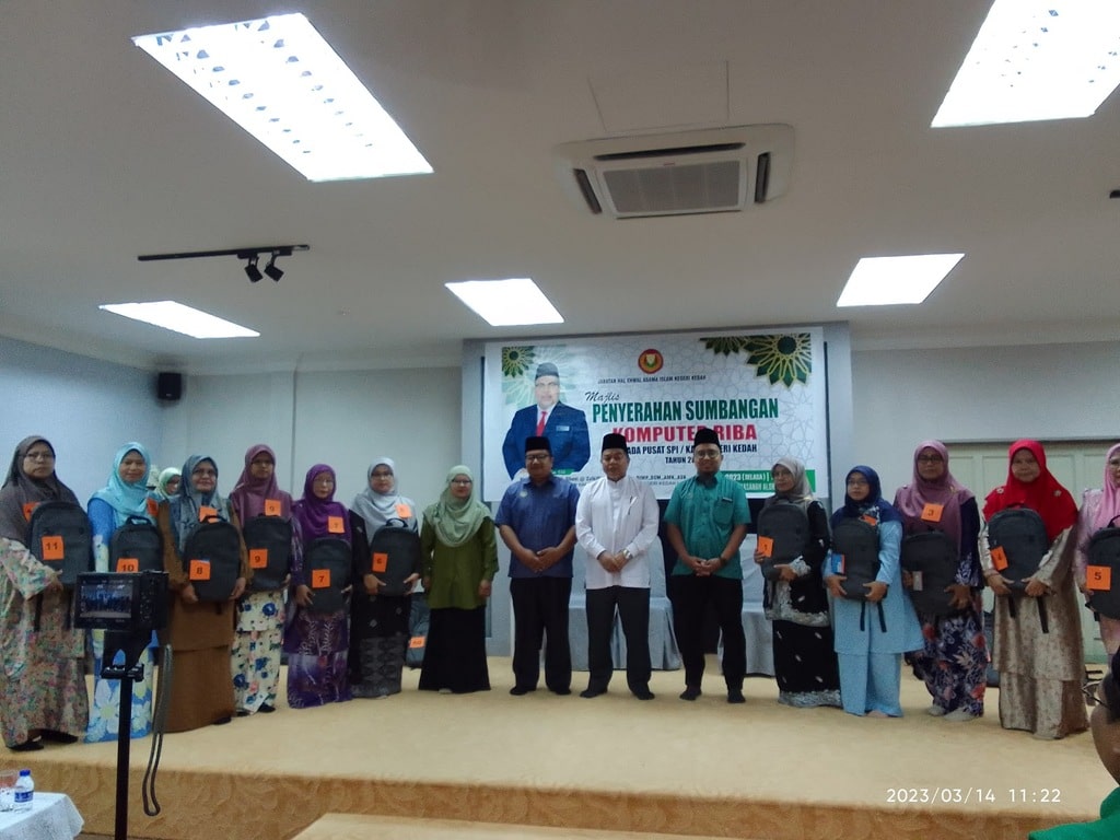 Penyerahan Komputer Riba Pusat KAFA Kedah 2023 2