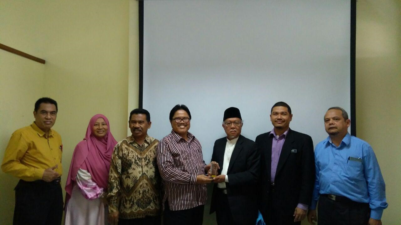 Kajian Penyelidikan Model Pembagunan Darul Hadith Malaysia Di Indonesia 8