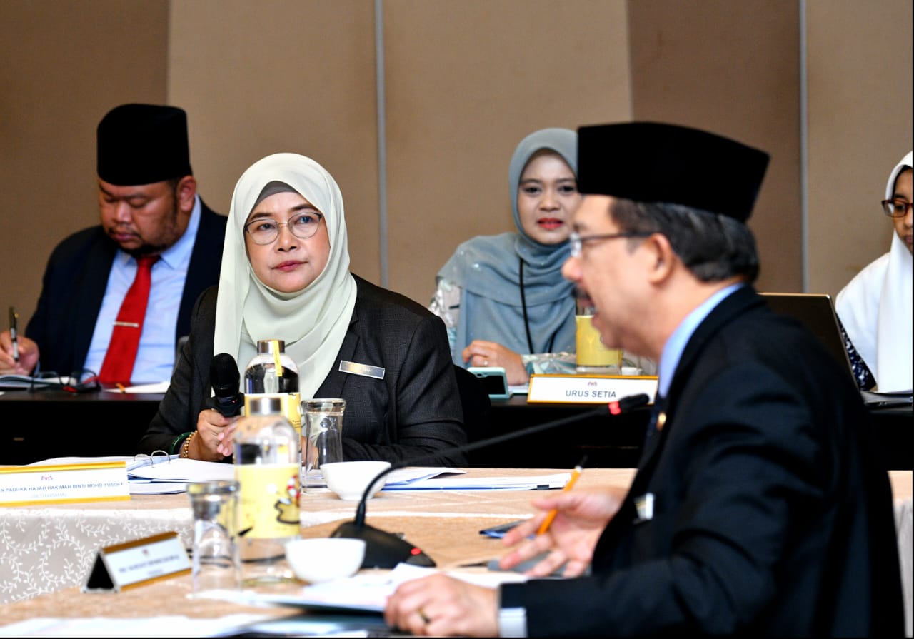 Mesyuarat Jawatankuasa Pengurusan Hal Ehwal Islam Kebangsaan JAPHEIK 03